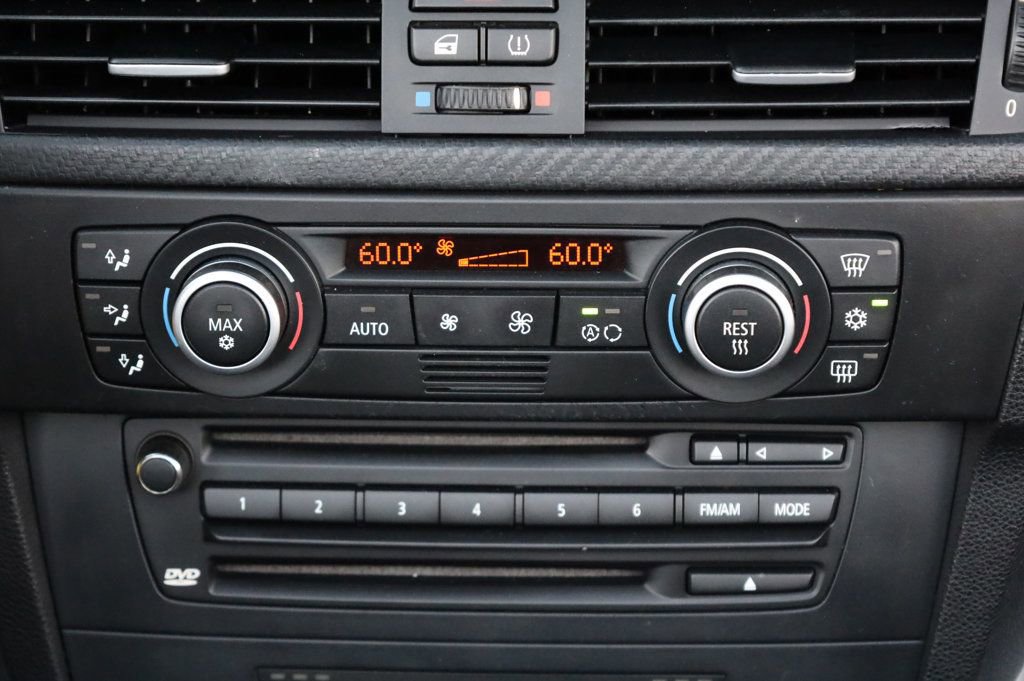 Used 2008 BMW M3 Convertible w/ Technology Pkg image 32