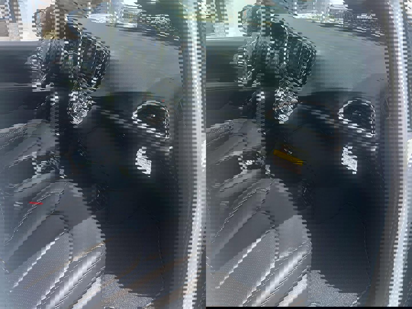 New 2026 Chrysler Voyager LX image 5