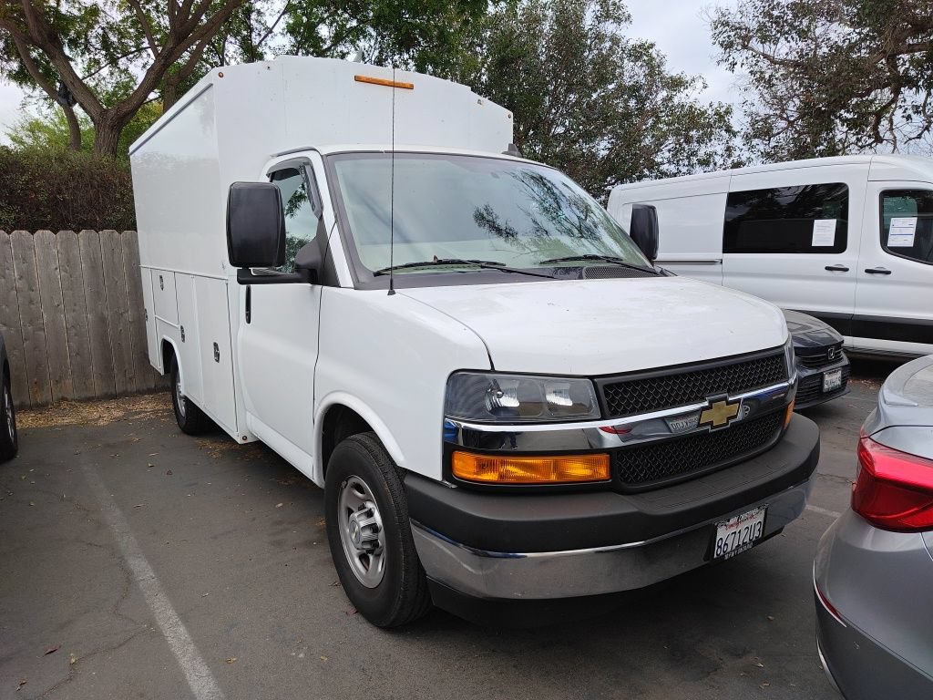 Used 2023 Chevrolet Express 3500 w/ Power Convenience Package RWD image 19