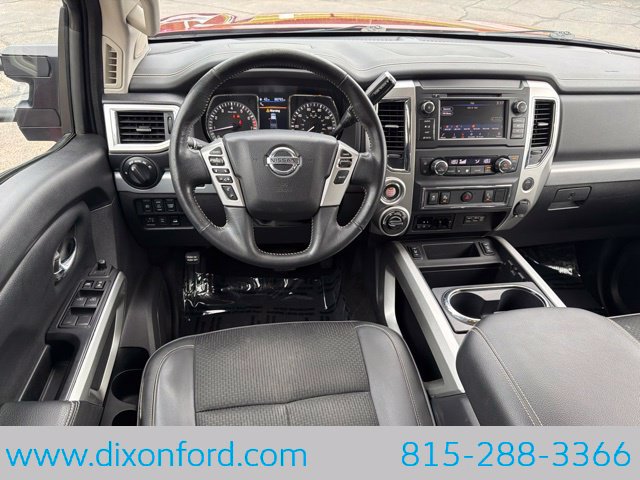 Used 2019 Nissan Titan PRO-4X AWD/4WD image 22