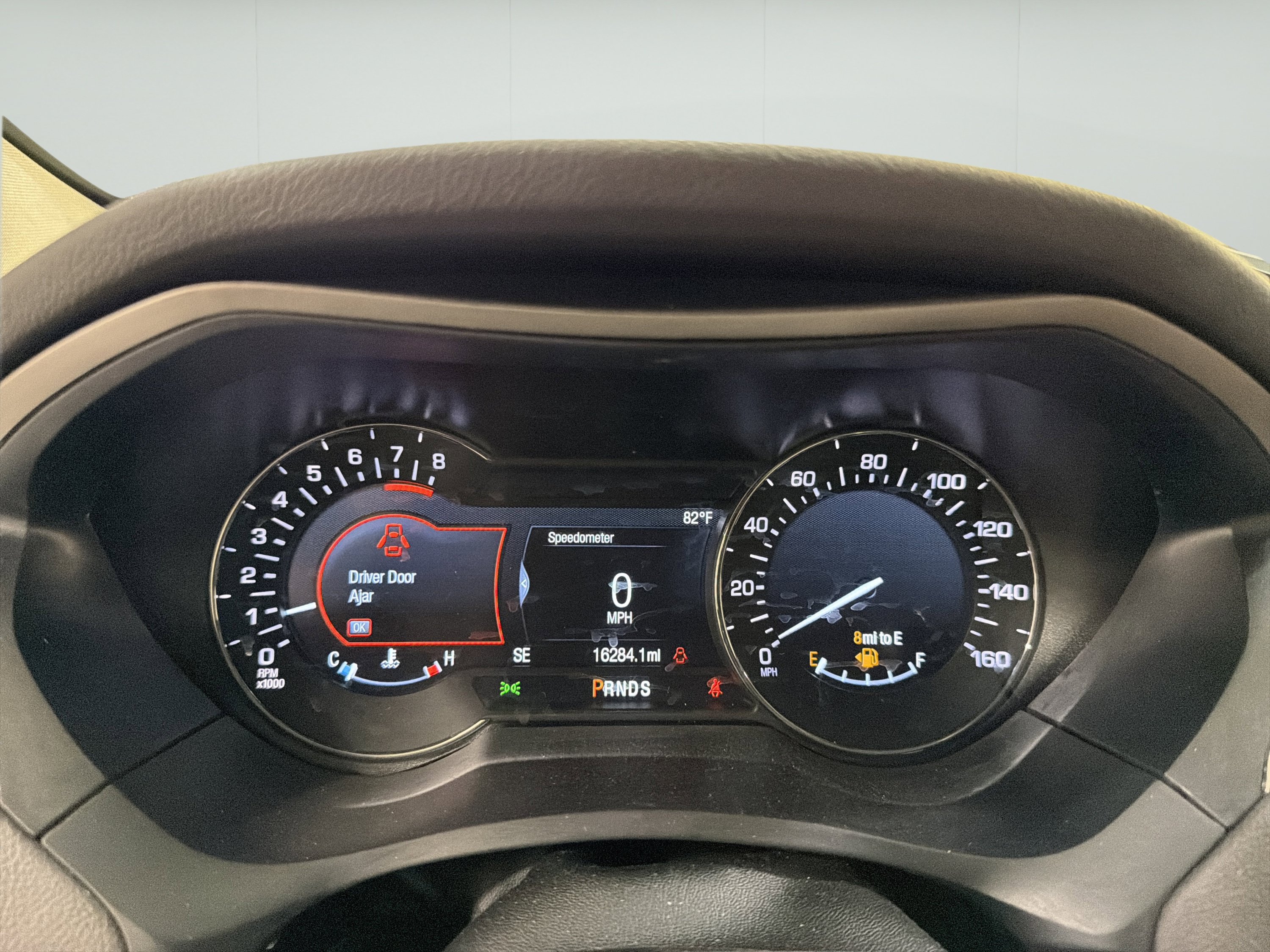 Used 2020 Lincoln MKZ w/ Convenience Package FWD image 16