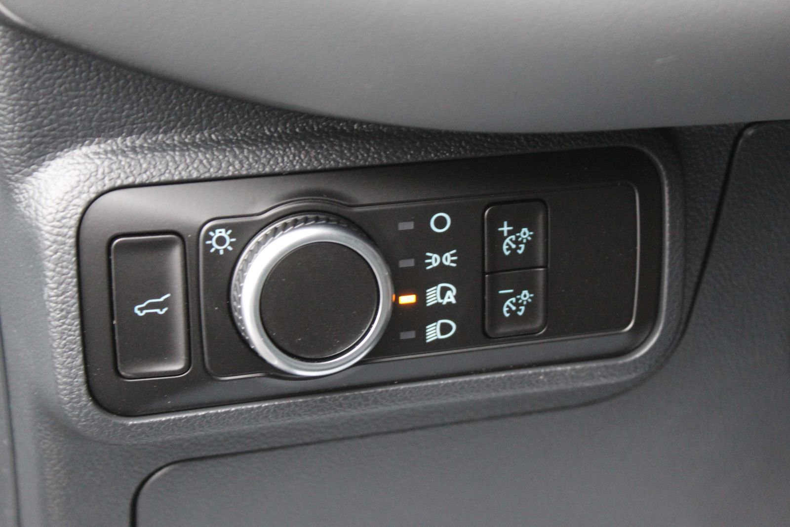 New 2026 Ford Explorer Active image 23