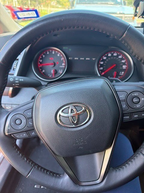 Used 2024 Toyota Camry XSE FWD image 6
