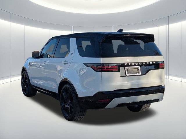 Used 2025 Land Rover Discovery Metropolitan Edition AWD/4WD image 7