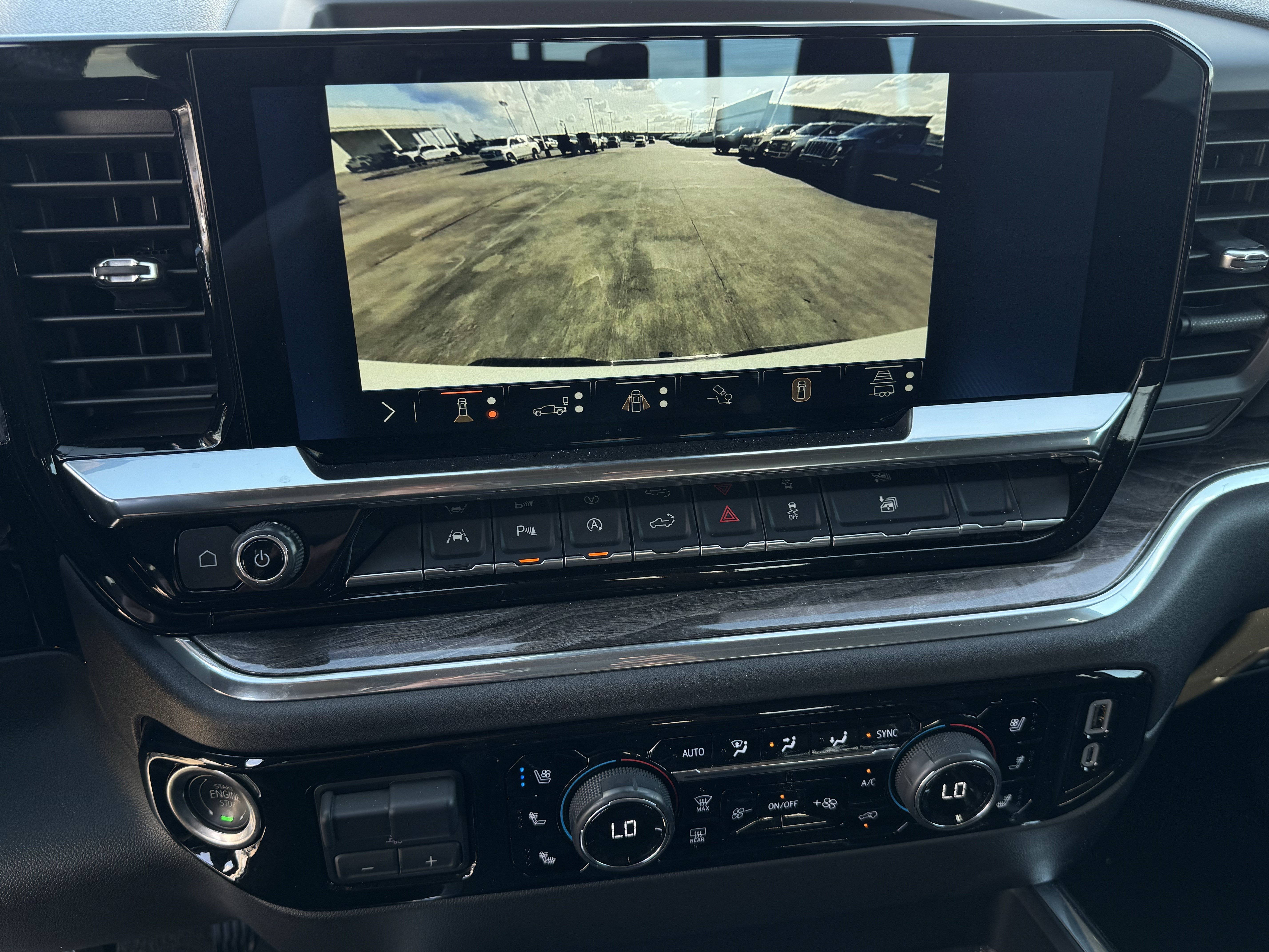 Used 2024 Chevrolet Silverado 1500 LTZ w/ LTZ Premium Texas Edition RWD image 29
