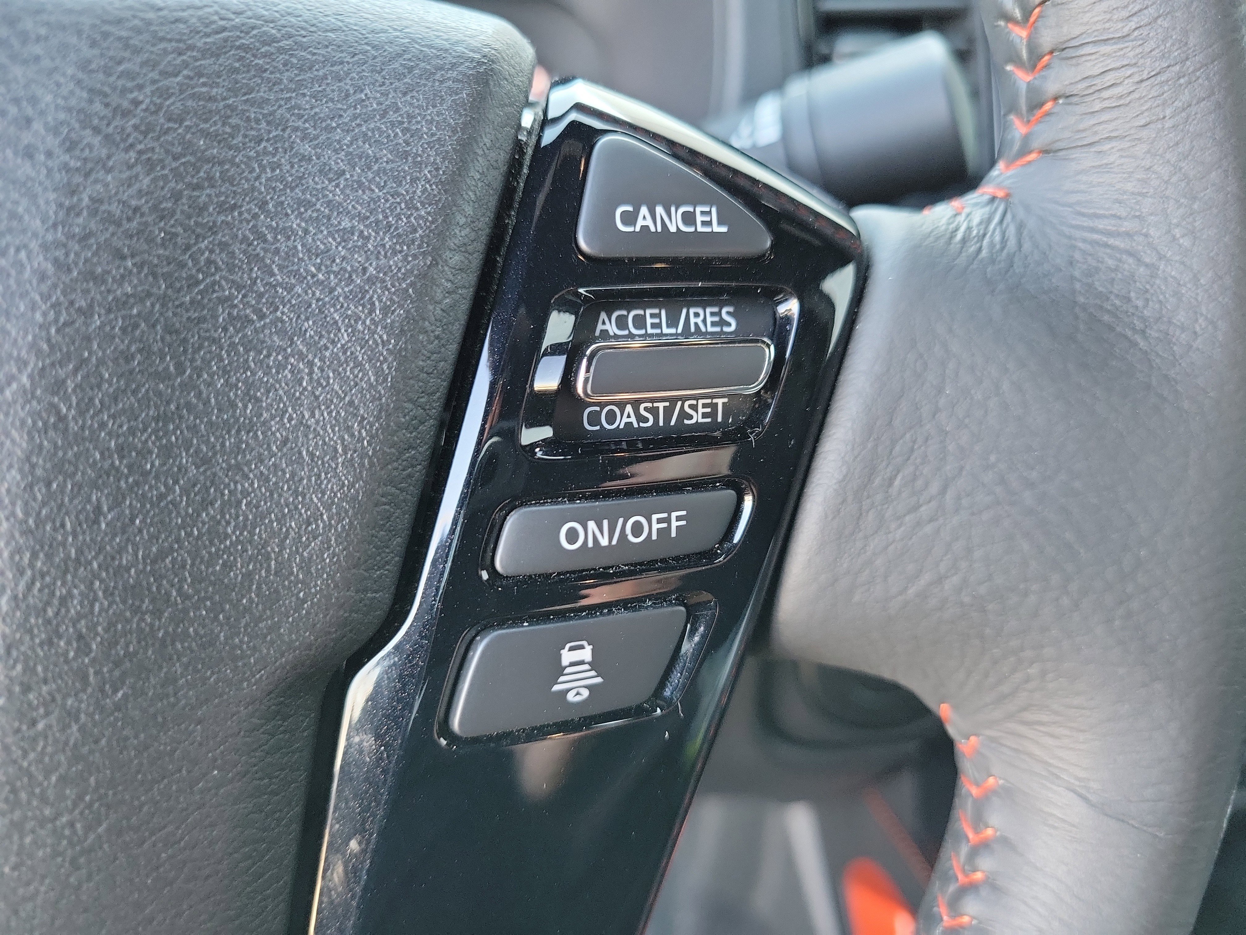 Used 2024 Nissan Frontier Pro-X w/ Technology Package image 22