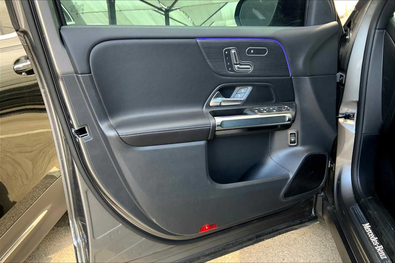 New 2025 Mercedes-Benz GLB 250 image 15