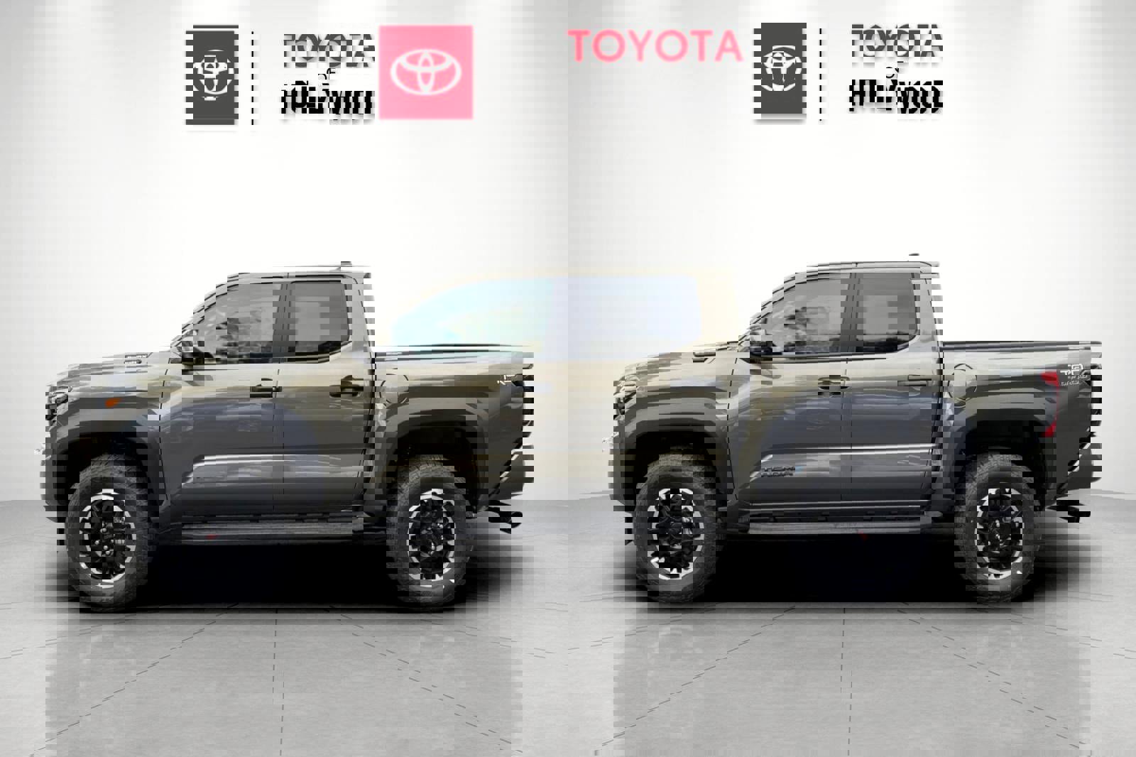 New 2025 Toyota Tacoma TRD Off-Road image 9