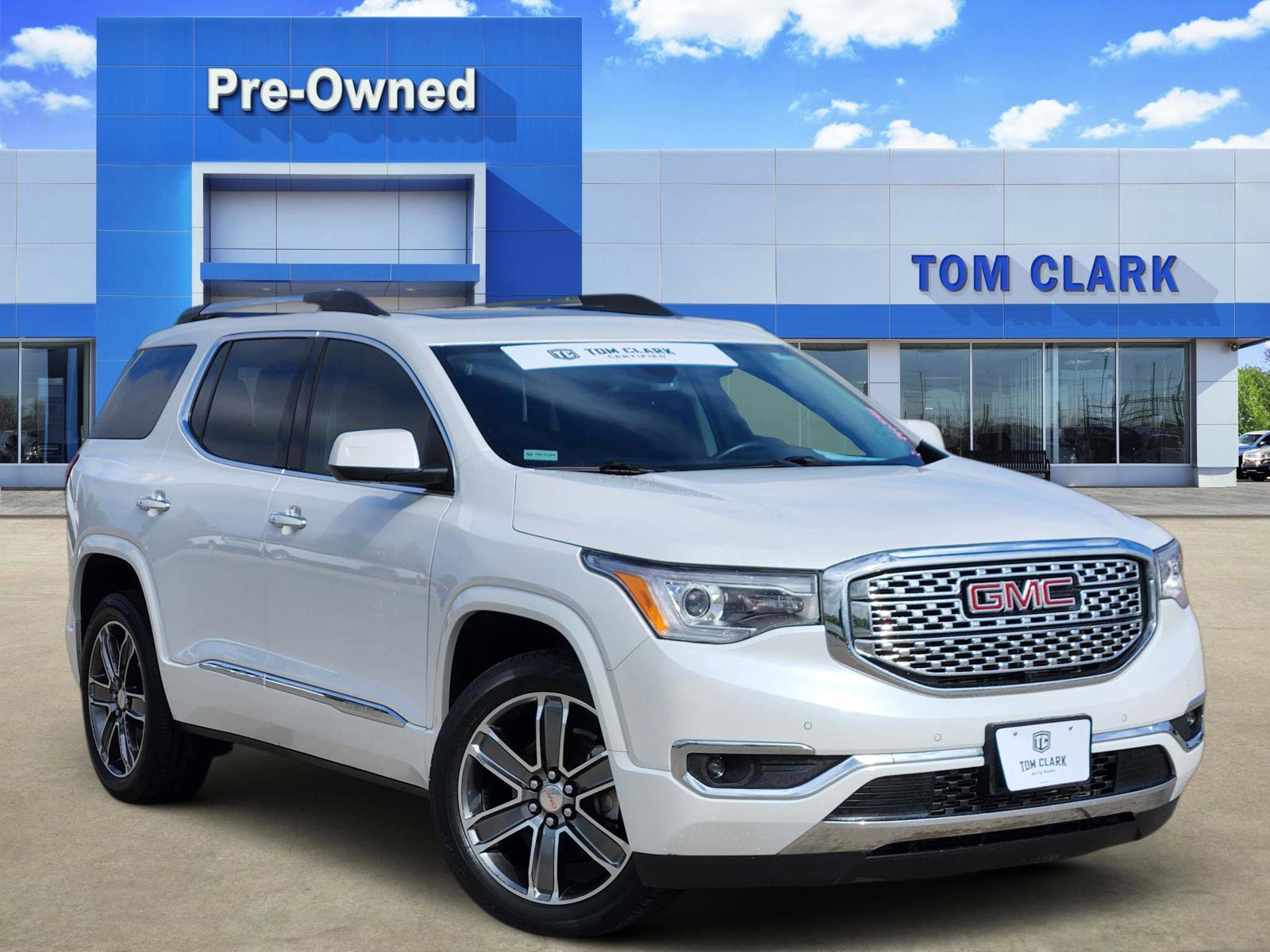 Used 2019 GMC Acadia Denali w/ Technology Package image 1
