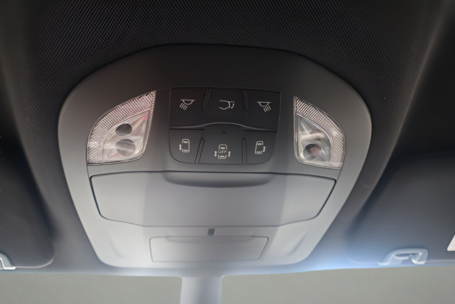 New 2027 Chrysler Pacifica Select FWD image 28
