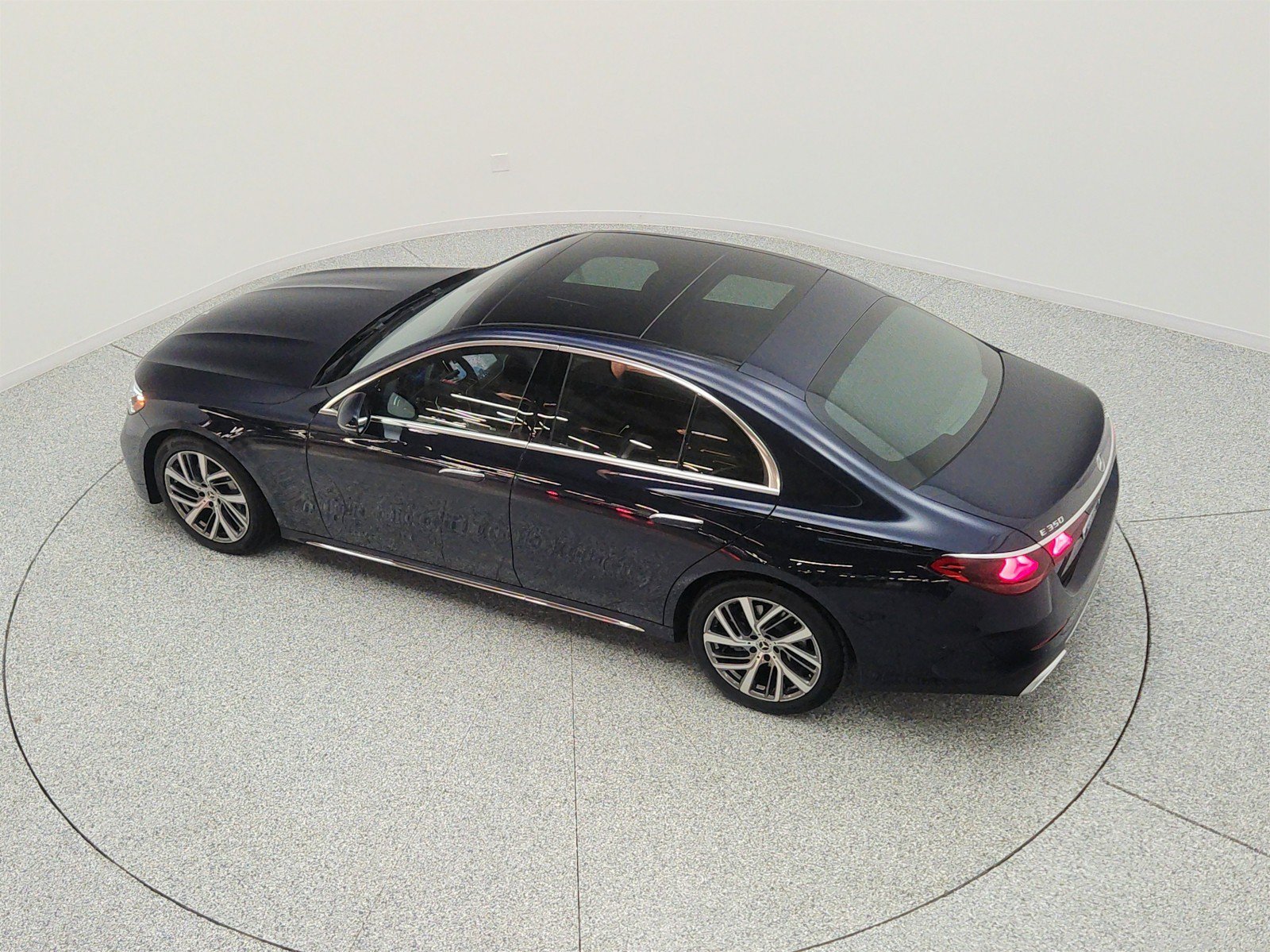 Certified 2024 Mercedes-Benz E 350 4MATIC Sedan image 29