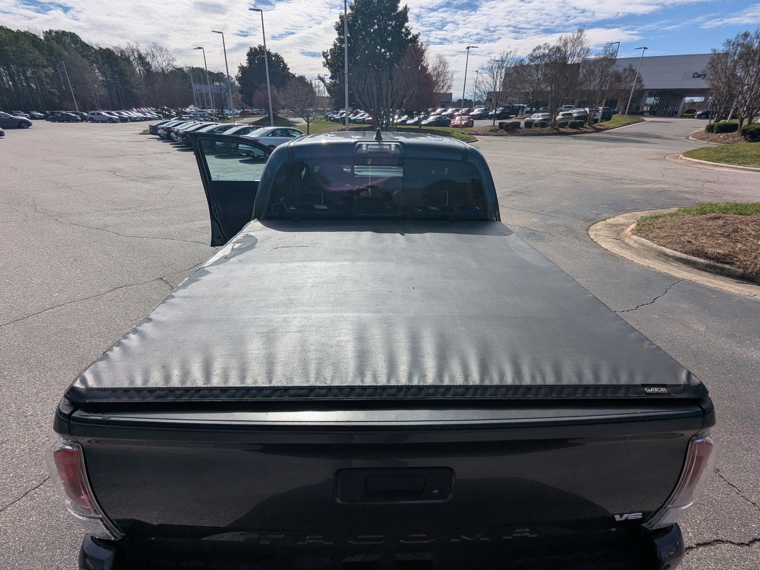 Used 2022 Toyota Tacoma TRD Sport w/ TRD Premium Sport Package image 28