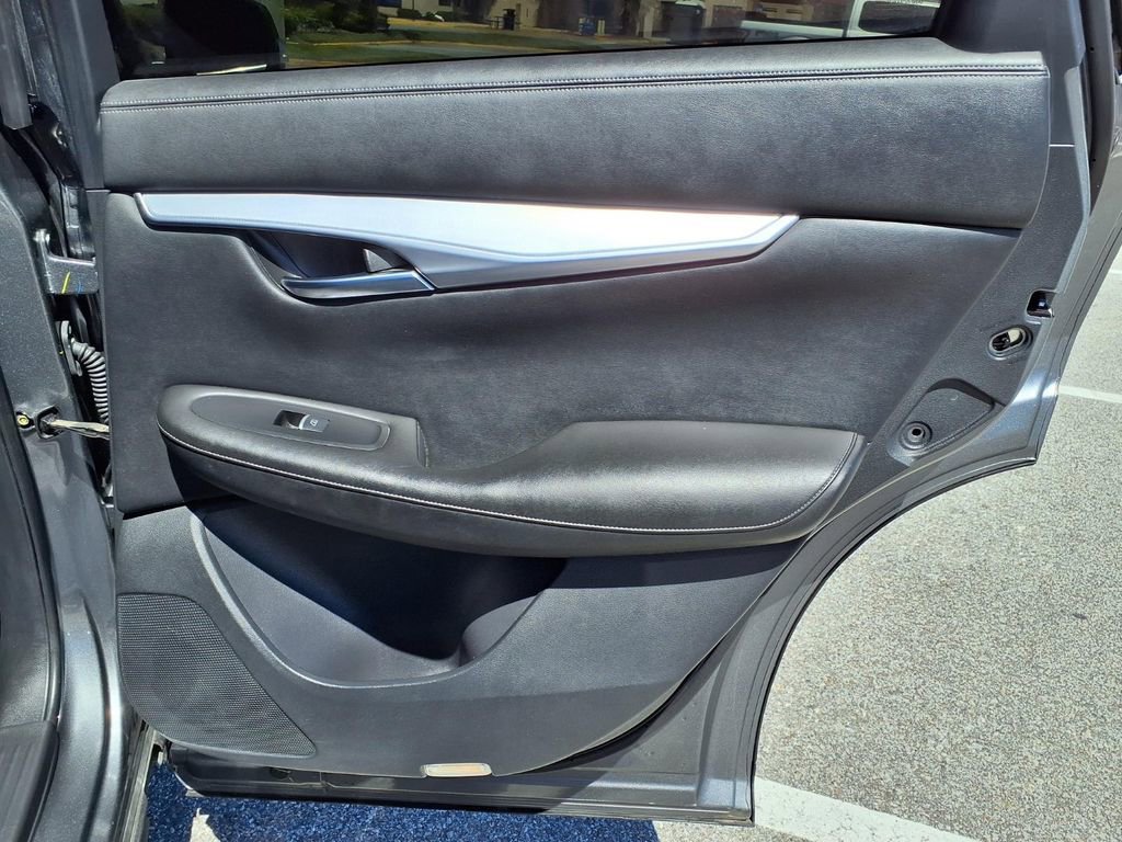 Used 2019 INFINITI QX50 Luxe w/ Cargo Package FWD image 15