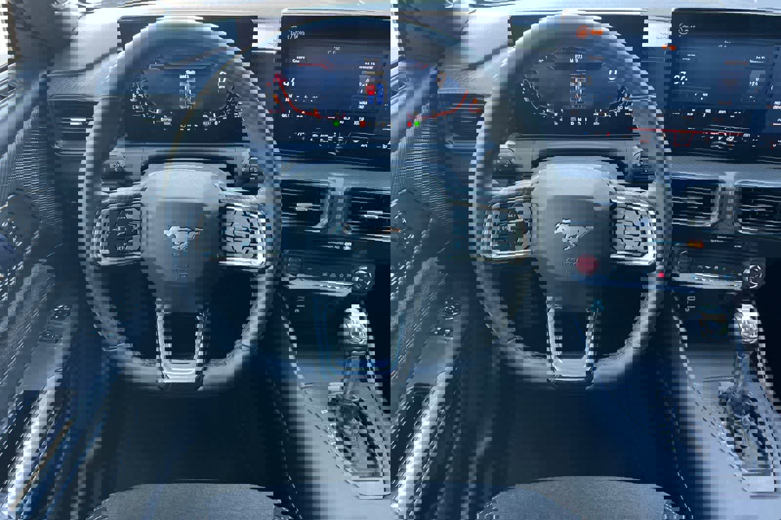 Used 2024 Ford Mustang EcoBoost image 16