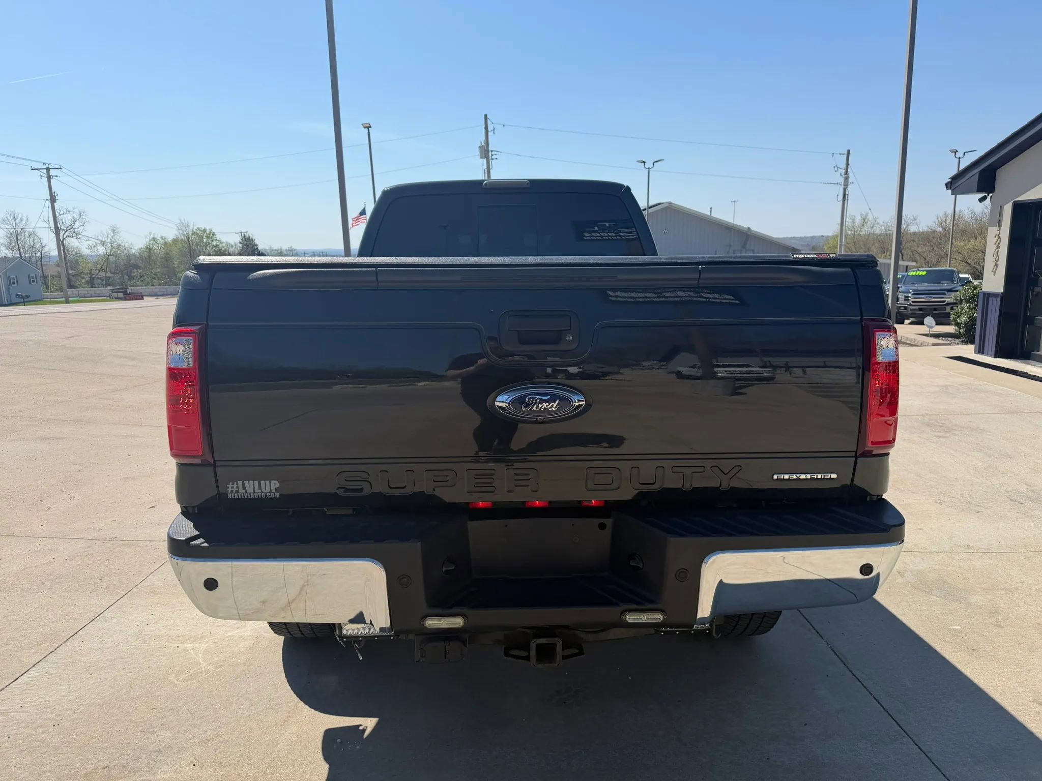Used 2015 Ford F350 Lariat w/ Lariat Ultimate Package AWD/4WD image 8