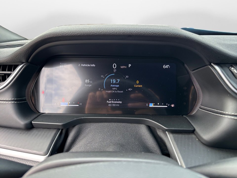 Used 2023 Jeep Grand Cherokee L Laredo image 13