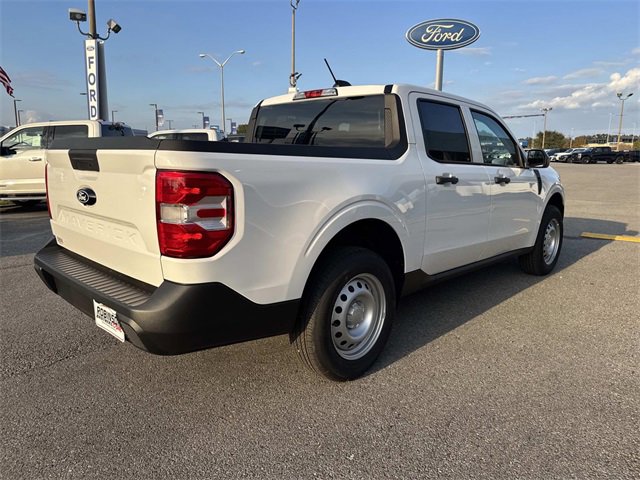 New 2025 Ford Maverick XL w/ Equipment Group 102A image 5