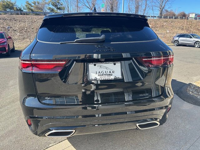 New 2025 Jaguar F-PACE R-Dynamic S image 5