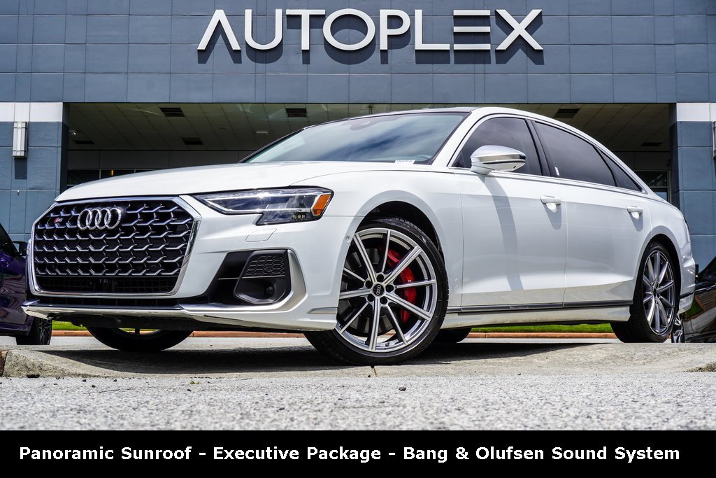 Used 2023 Audi S8 image 1