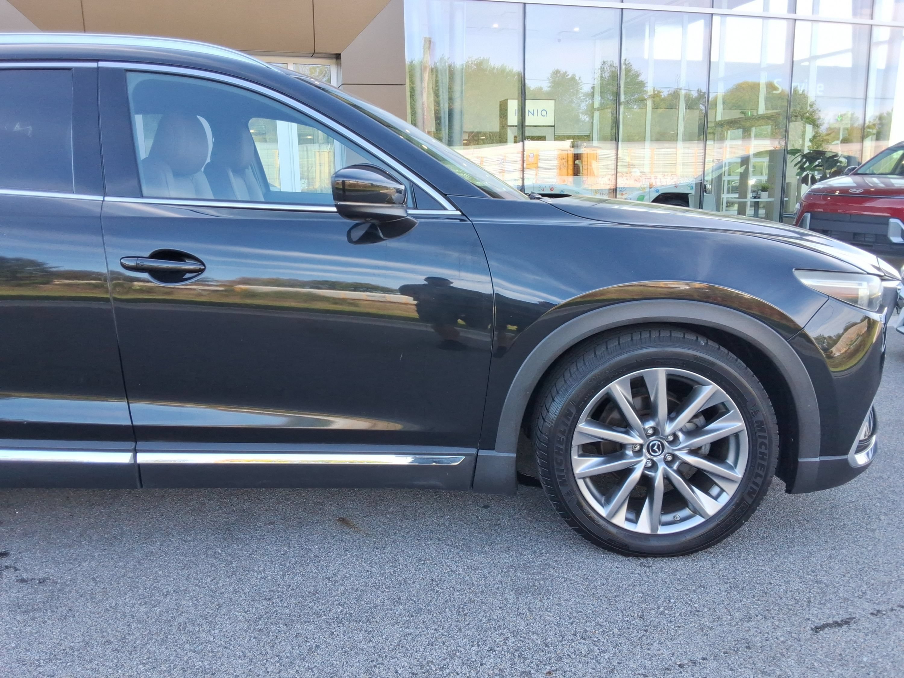 Used 2019 MAZDA CX-9 Signature AWD/4WD image 16