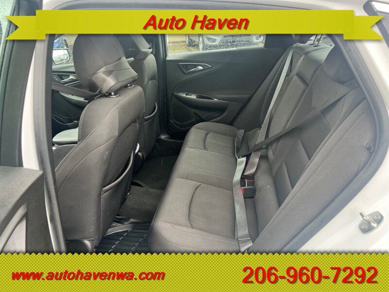 Used 2020 Chevrolet Malibu LT FWD image 10