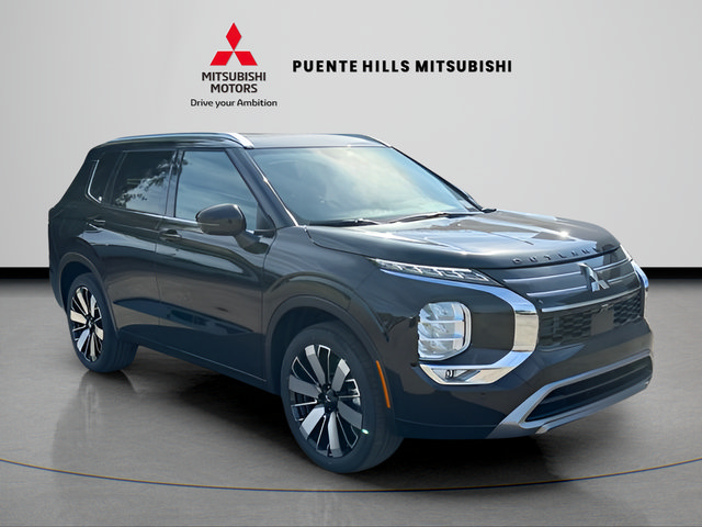 New 2026 Mitsubishi Outlander SEL FWD image 3