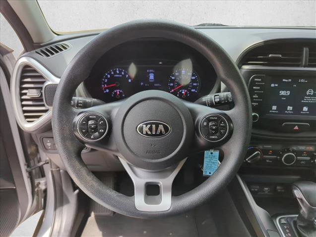 Used 2020 Kia Soul S FWD image 23