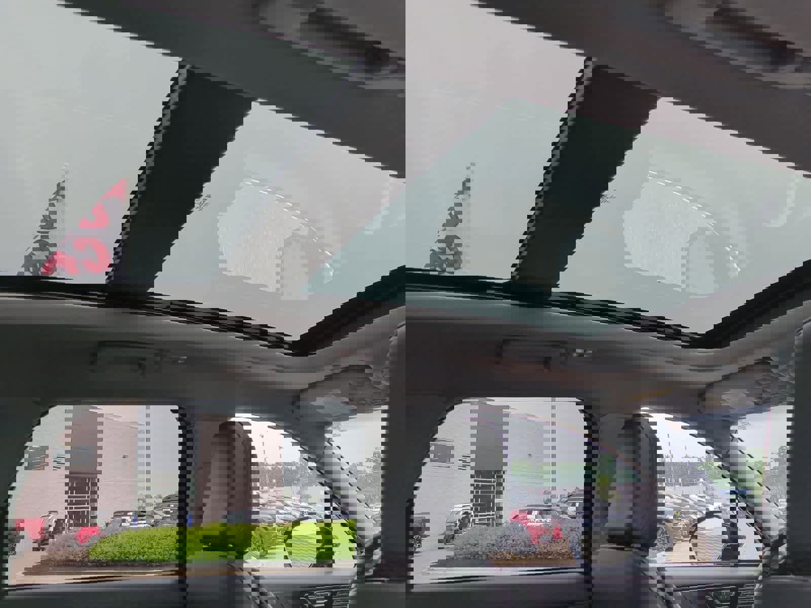 Used 2022 Lincoln Corsair Reserve w/ Sport Package image 22