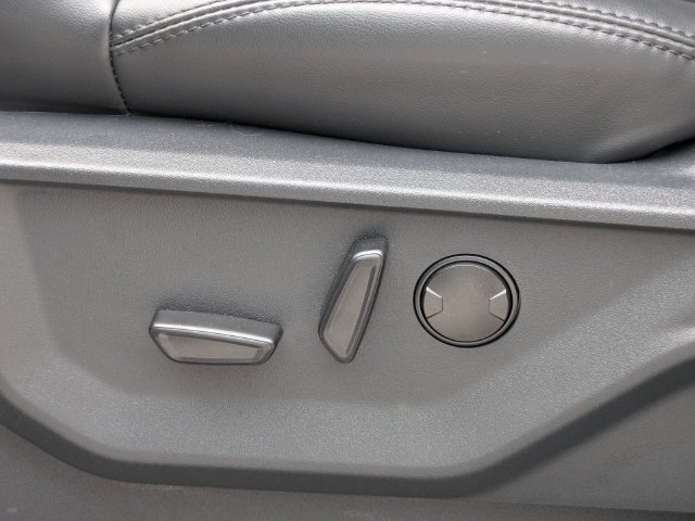 Used 2025 Ford Expedition Tremor AWD/4WD image 25