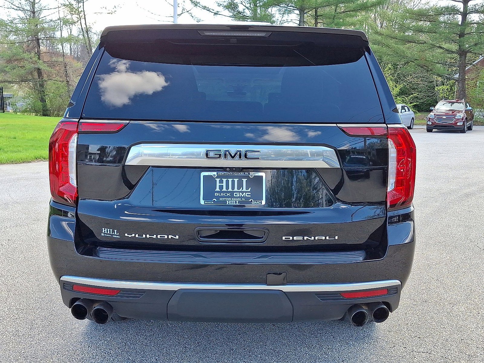 Certified 2021 GMC Yukon Denali w/ Denali Premium Package AWD/4WD image 23