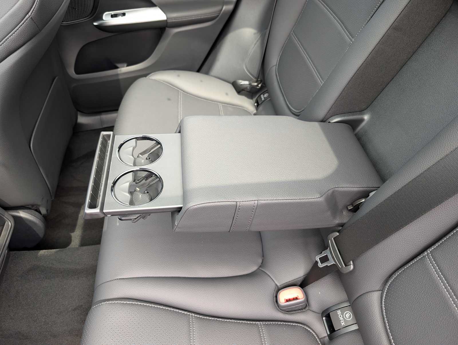 New 2026 Mercedes-Benz GLC 300 4MATIC image 17