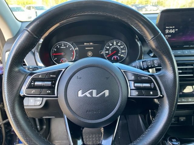 Used 2023 Kia Seltos SX image 18