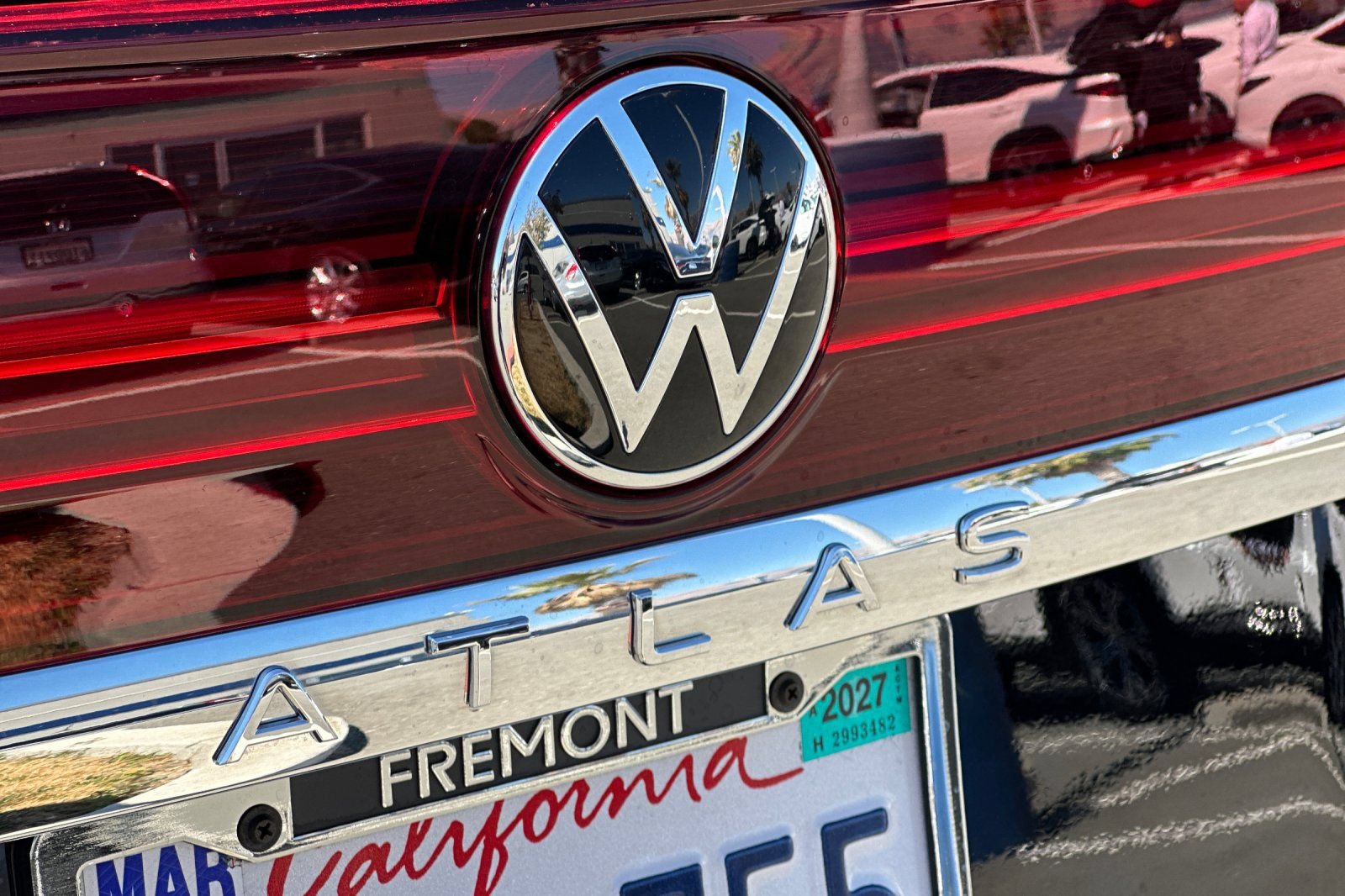 Used 2024 Volkswagen Atlas SE FWD image 28