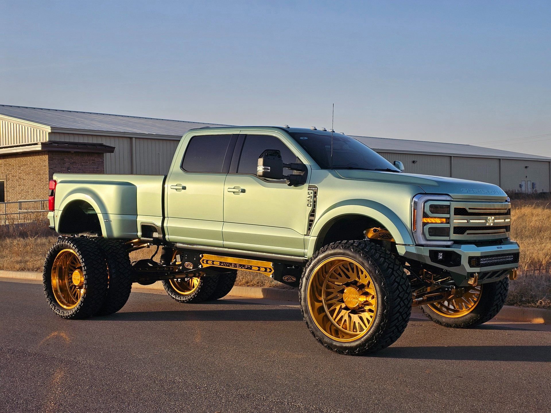 Used 2024 Ford F450 Platinum AWD/4WD image 8