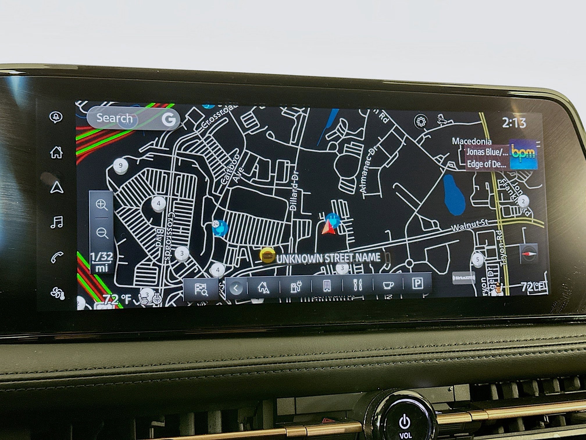 Used 2023 Nissan Ariya FWD image 22