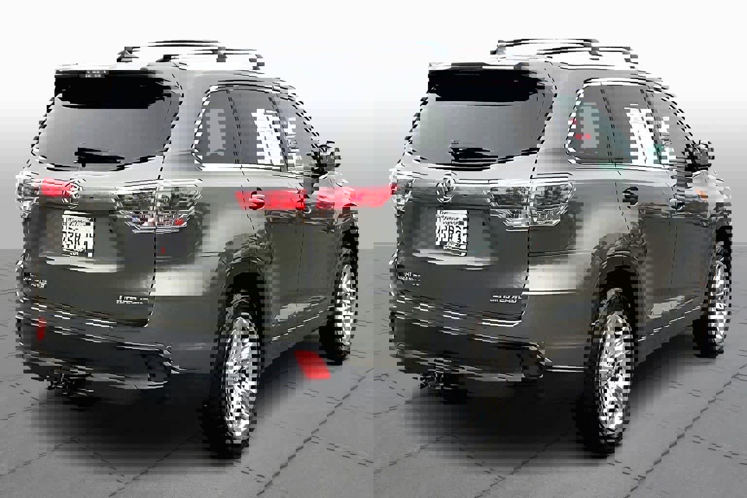 Certified 2016 Toyota Highlander Limited Platinum image 12