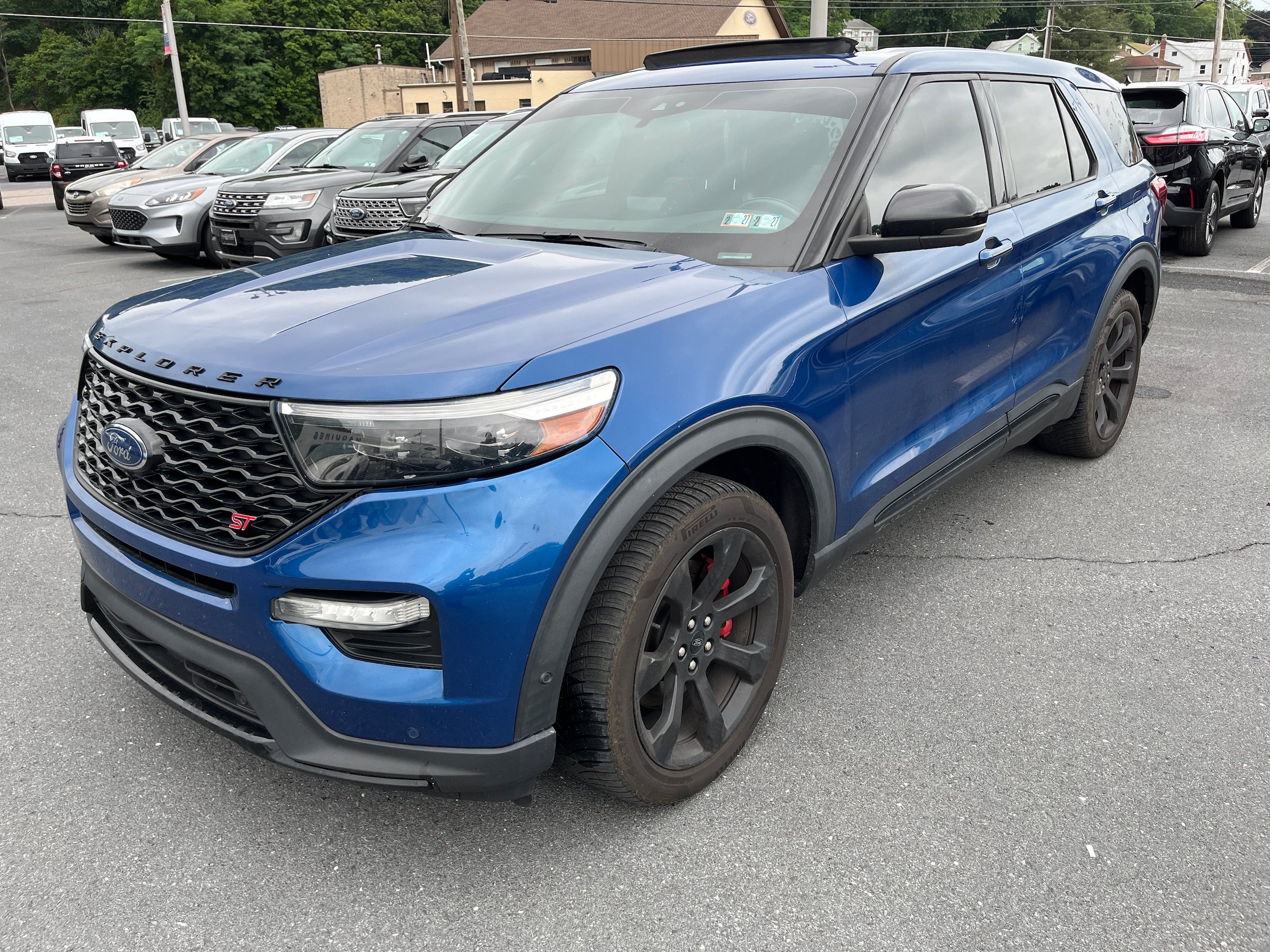 Certified 2021 Ford Explorer ST w/ Equipment Group 401A AWD/4WD image 22