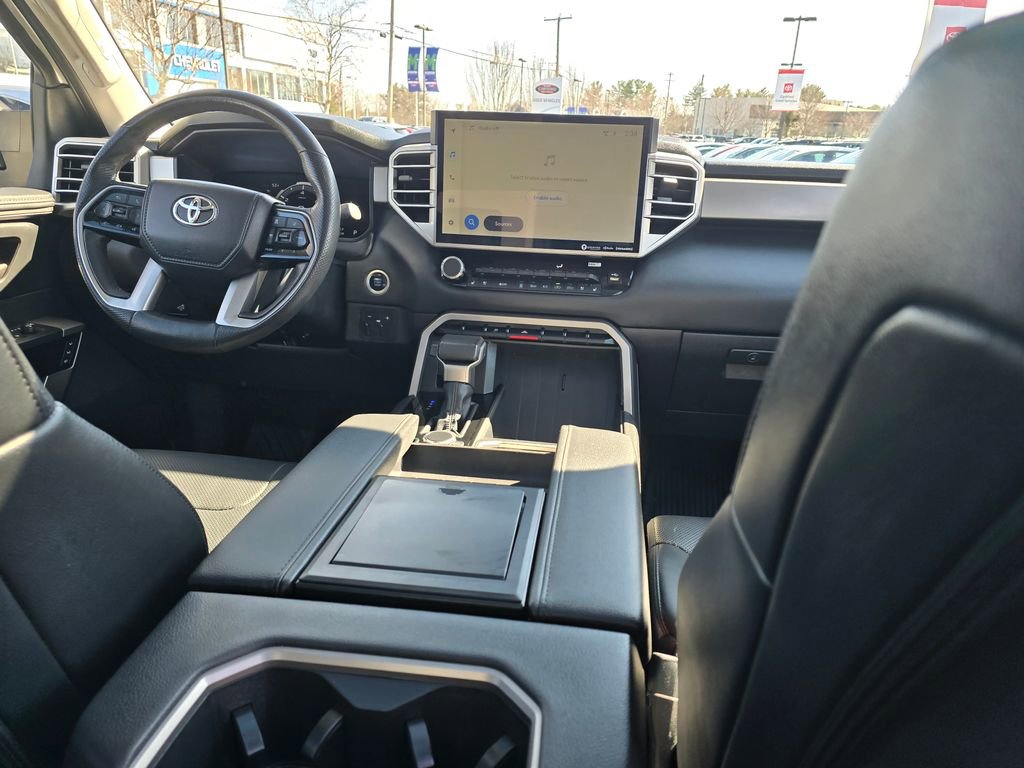 Used 2024 Toyota Tundra Limited AWD/4WD image 13