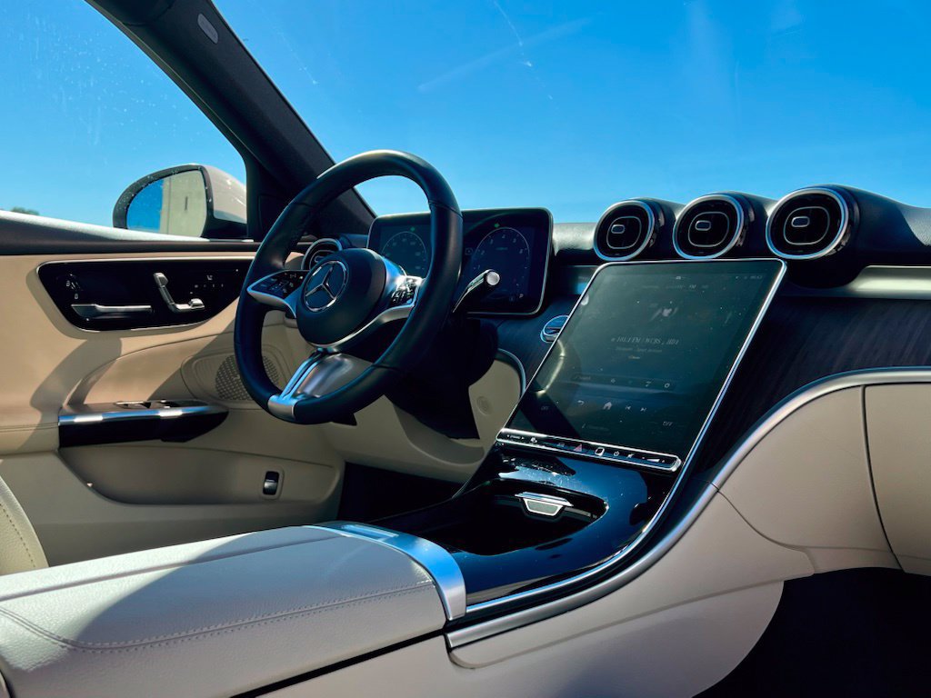 Certified 2023 Mercedes-Benz C 300 4MATIC Sedan image 17