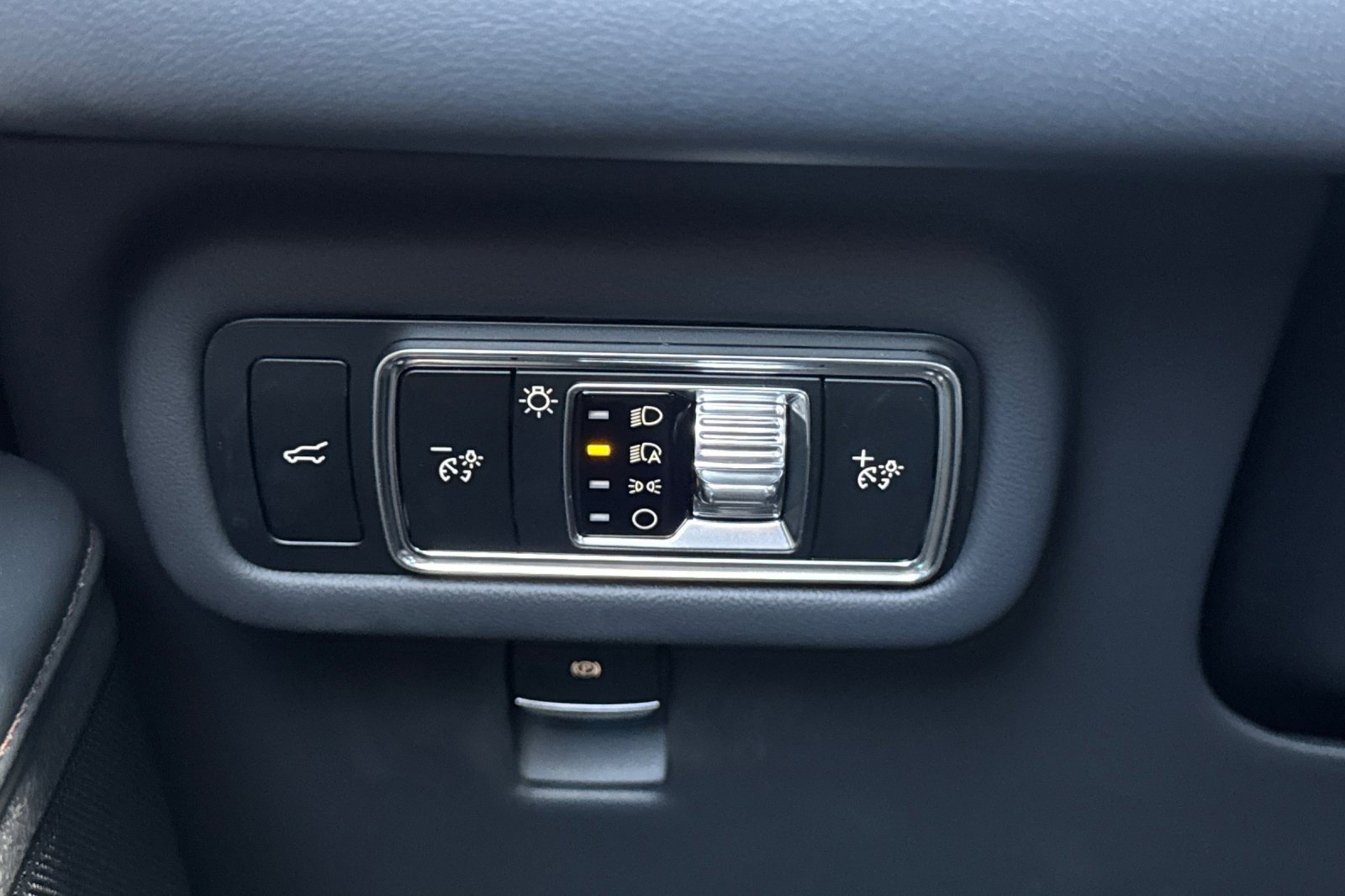 New 2025 Lincoln Nautilus Reserve w/ Jet Appearance Package image 27