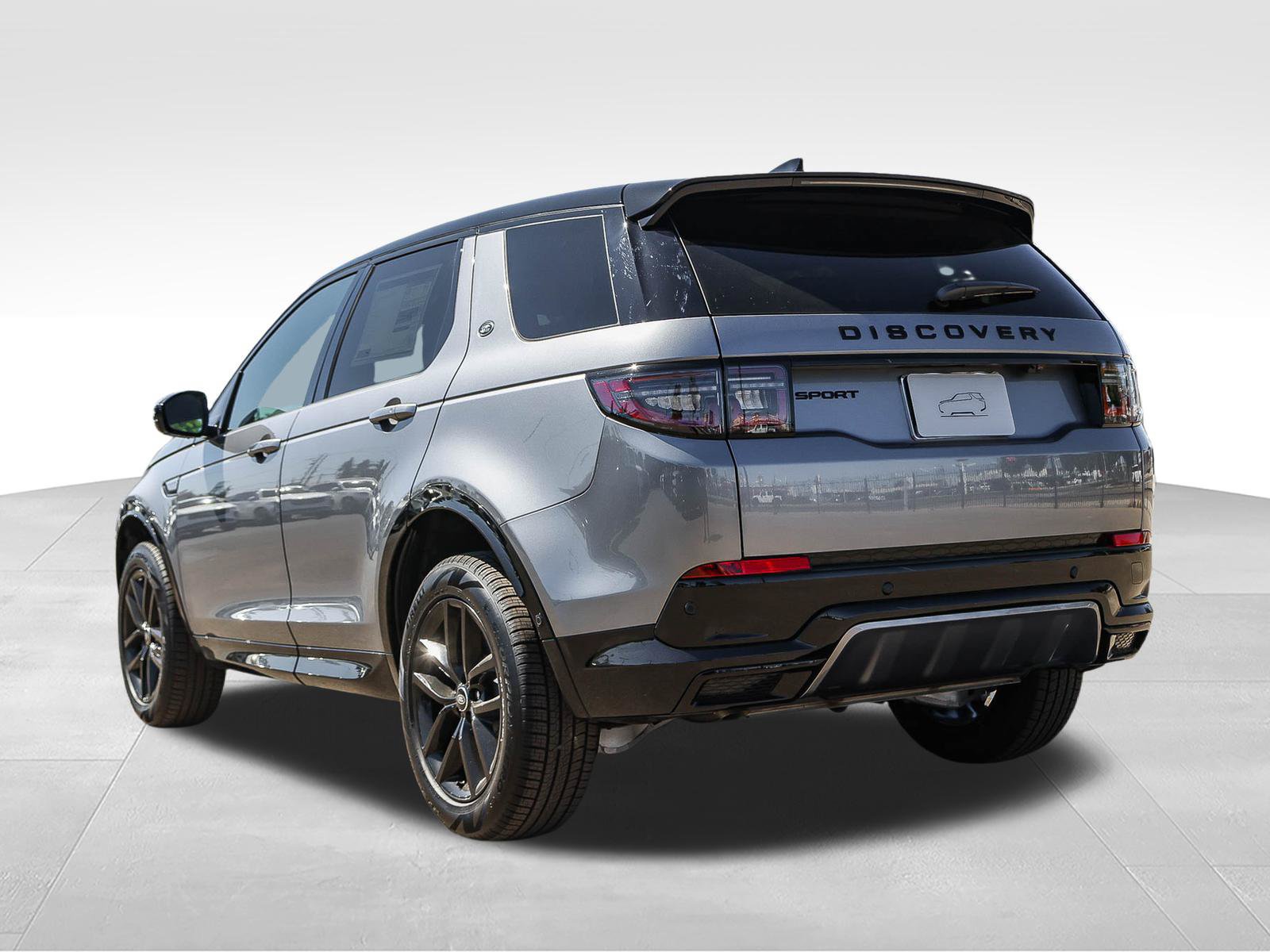 New 2026 Land Rover Discovery Sport Landmark AWD/4WD image 6