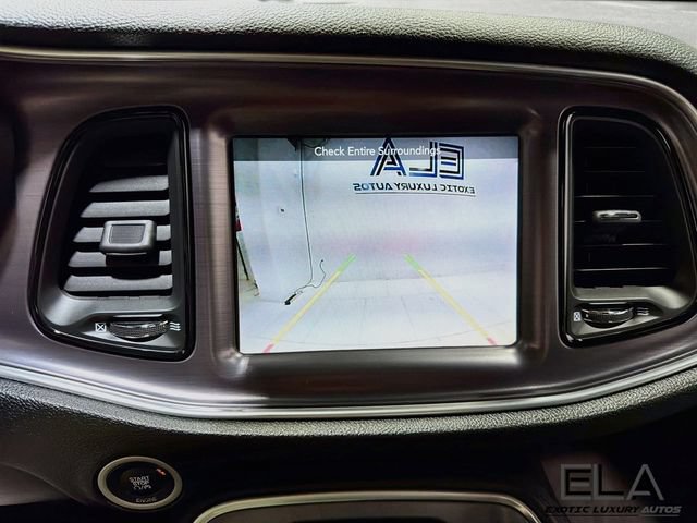 Used 2016 Dodge Challenger R/T RWD image 15