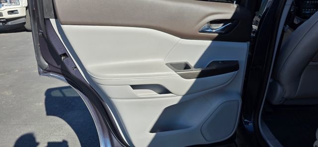 Used 2019 GMC Acadia SLT image 11