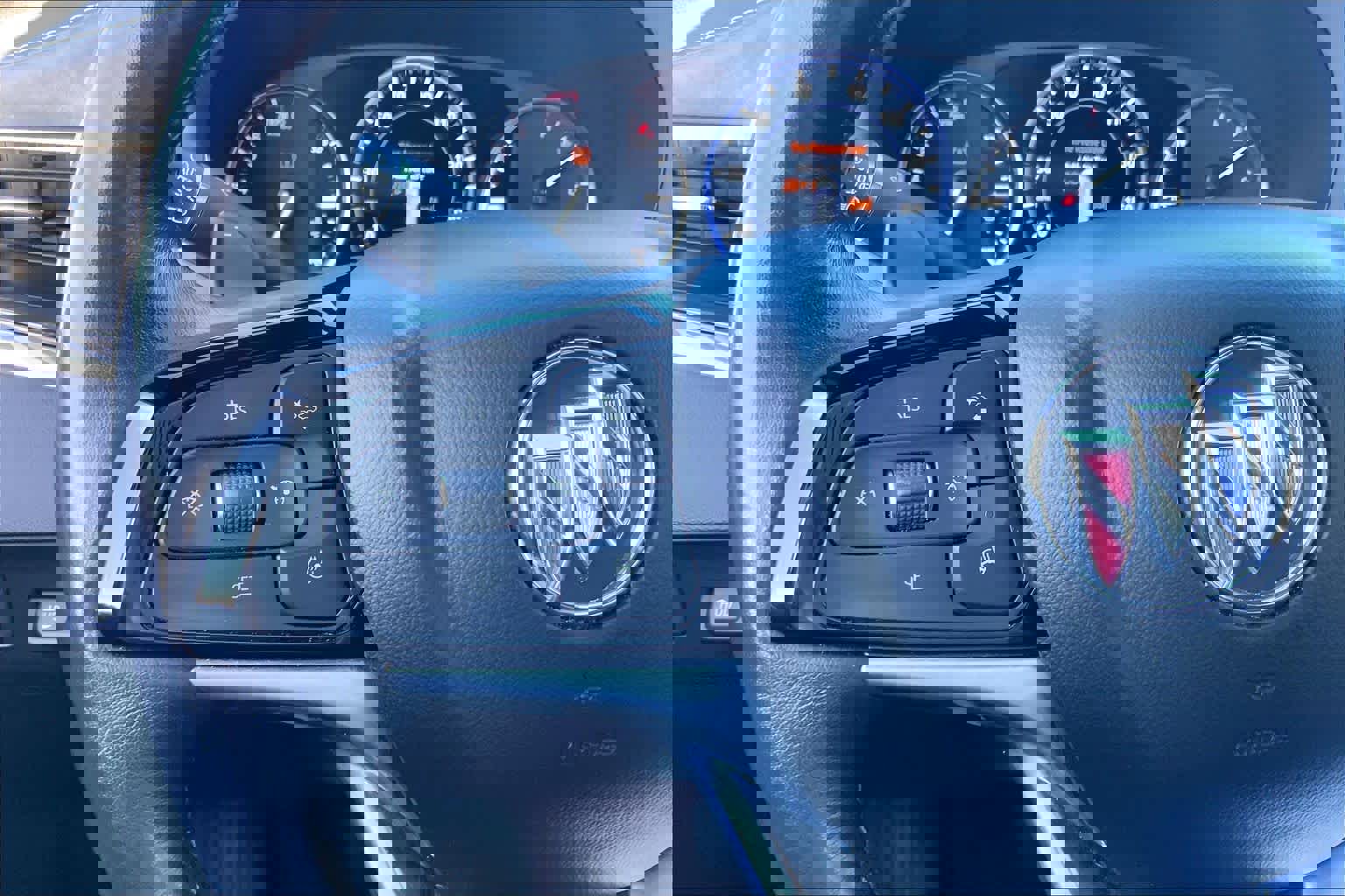 Used 2024 Buick Enclave Premium image 46