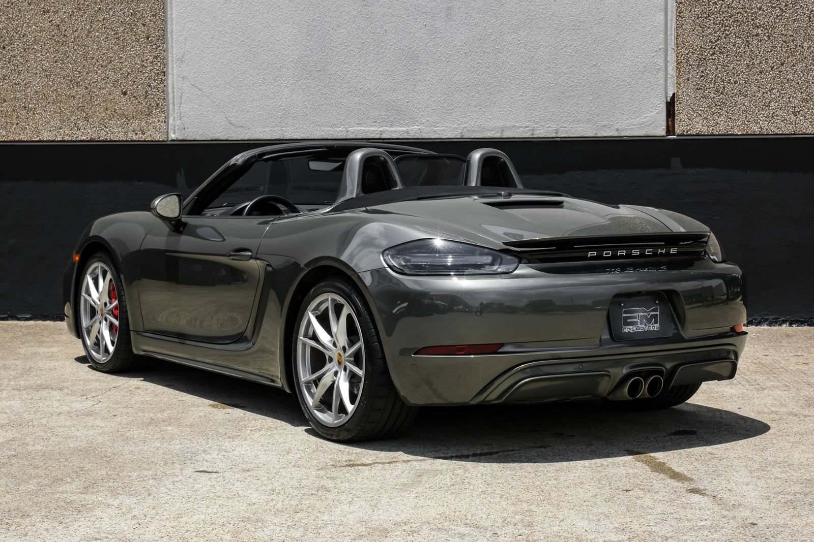 Used 2021 Porsche 718 Boxster S RWD image 16