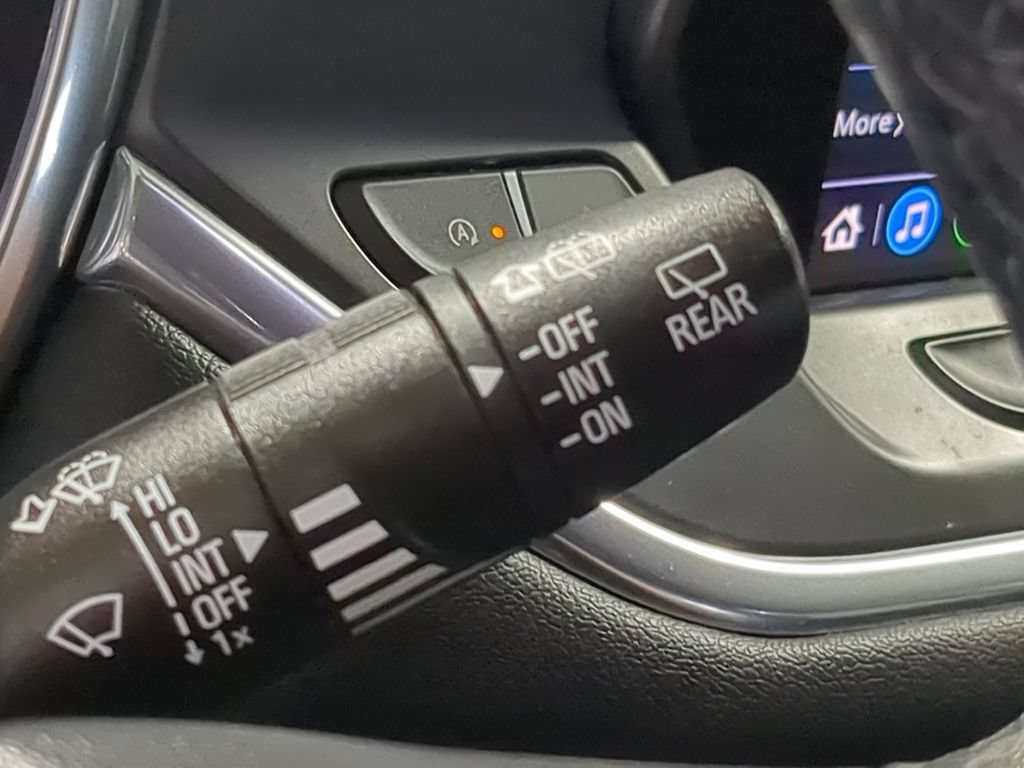 Used 2020 Chevrolet Blazer LT AWD/4WD image 31