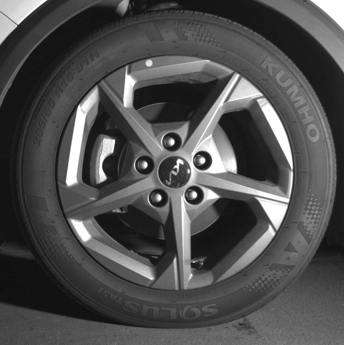 Used 2025 Kia K4 LXS image 12