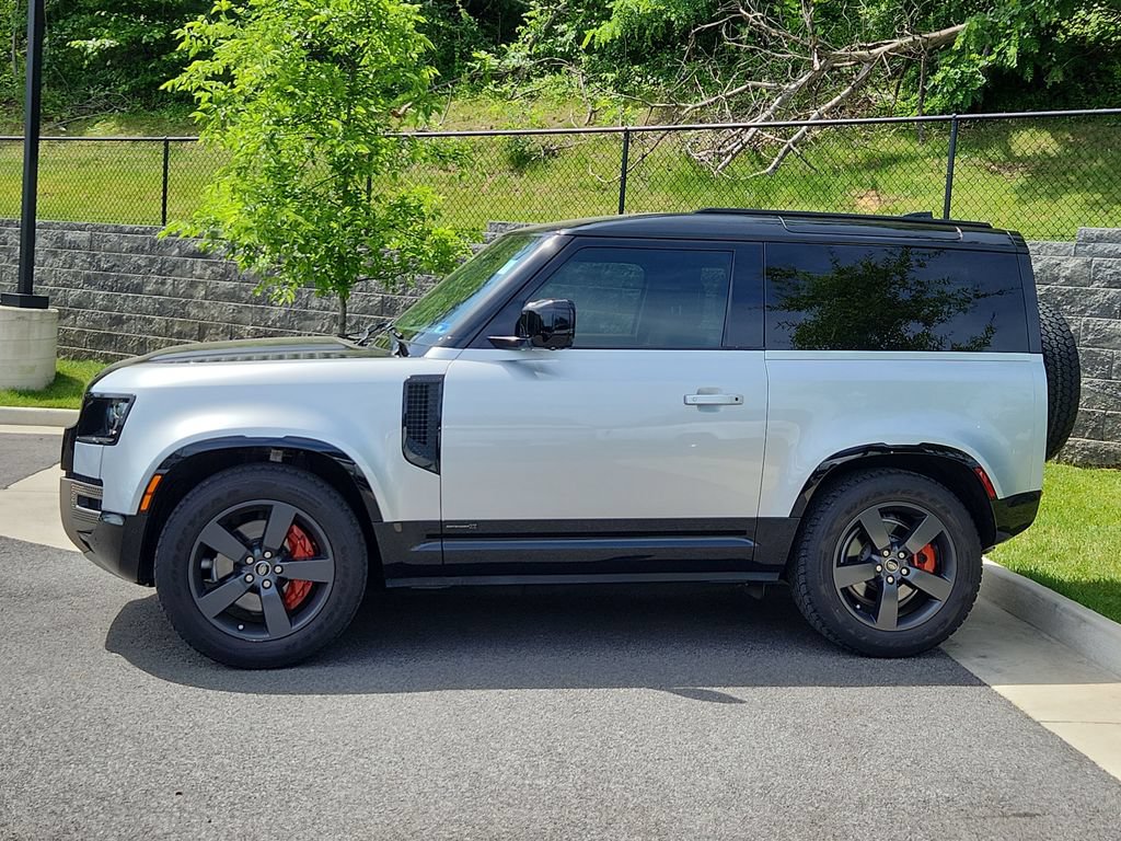 Used 2021 Land Rover Defender 90 X AWD/4WD image 6