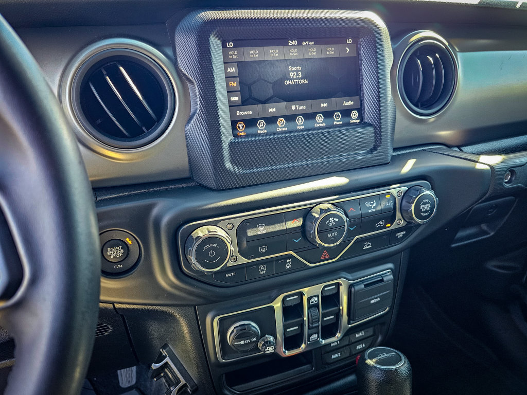 Used 2021 Jeep Gladiator Sport AWD/4WD image 20