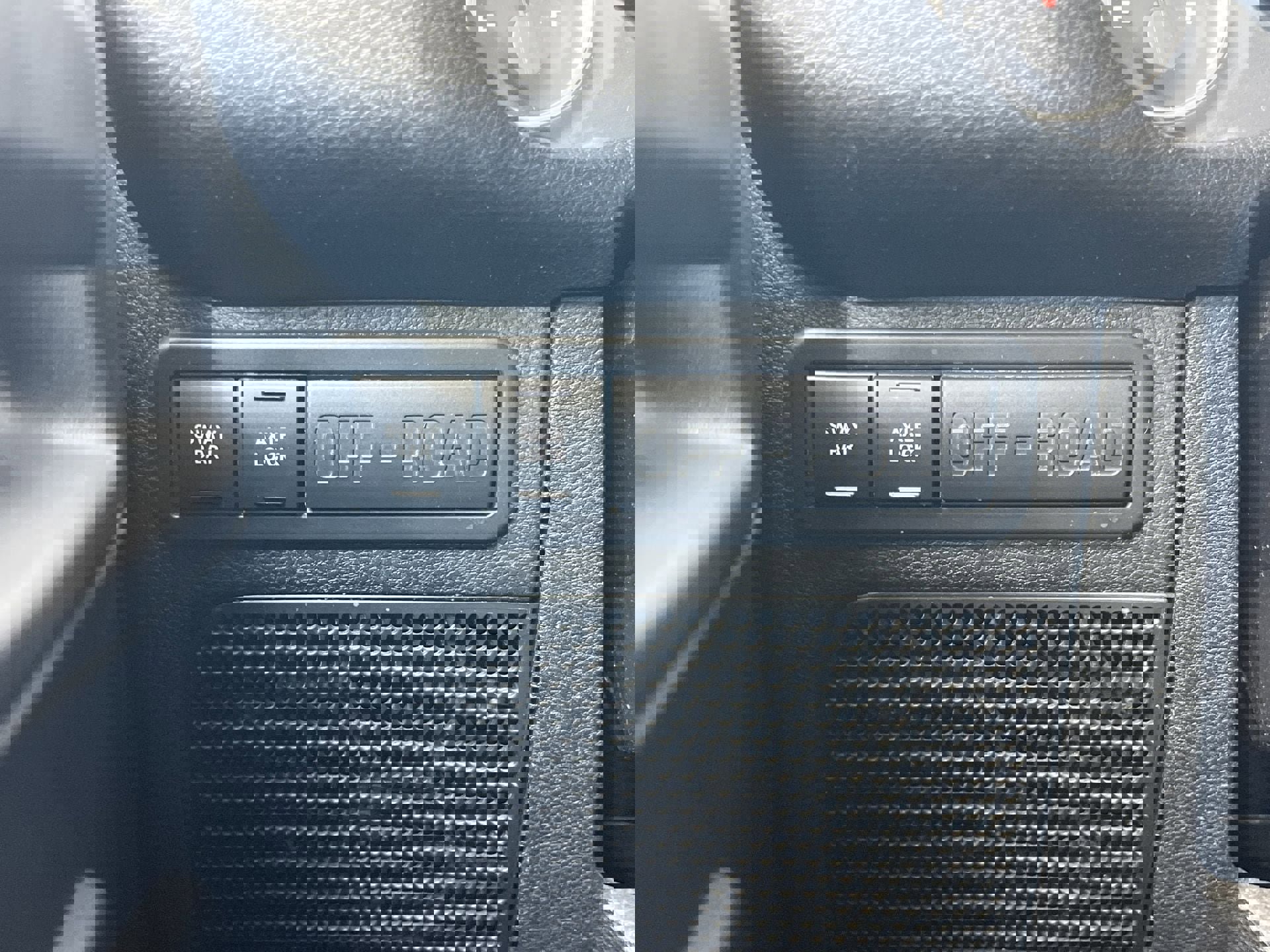 Used 2016 Jeep Wrangler Unlimited Rubicon w/ Dual Top Group image 12